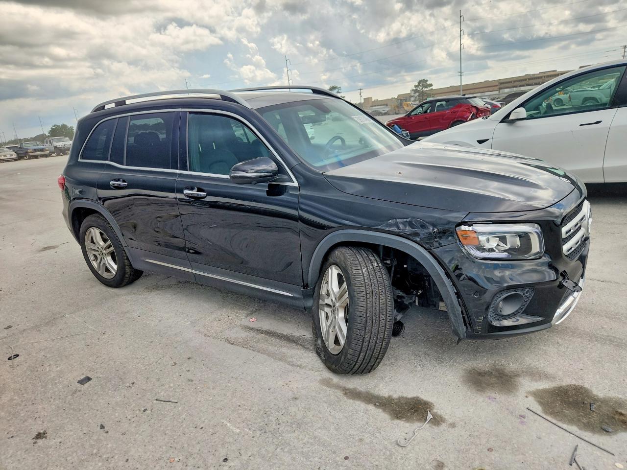 2023 MERCEDES-BENZ GLB-CLASS