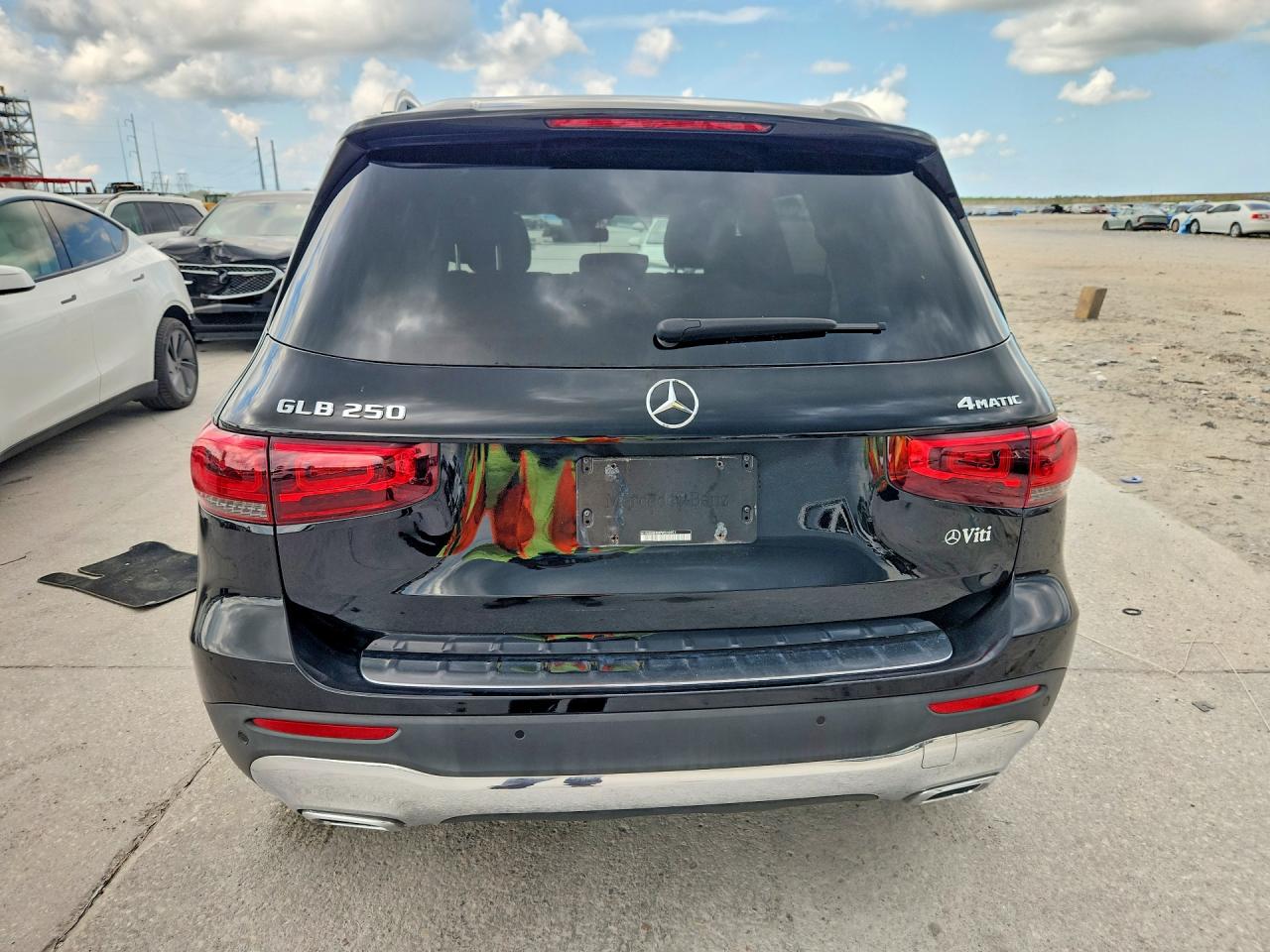 2023 MERCEDES-BENZ GLB-CLASS