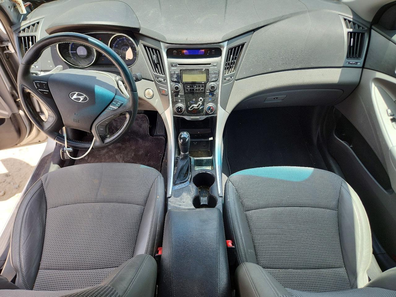 2012 HYUNDAI SONATA