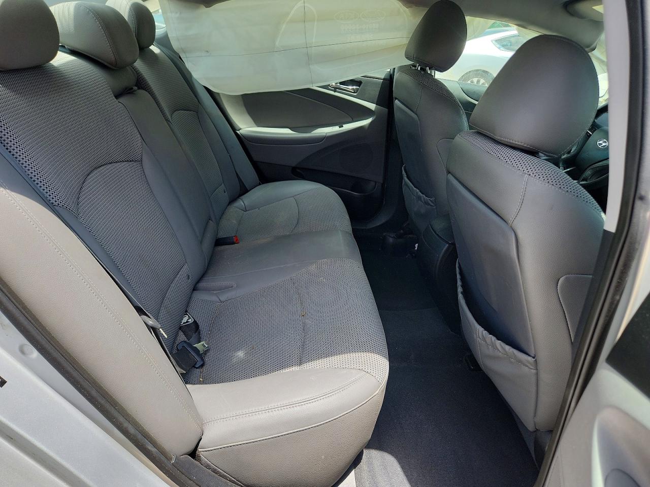 2012 HYUNDAI SONATA