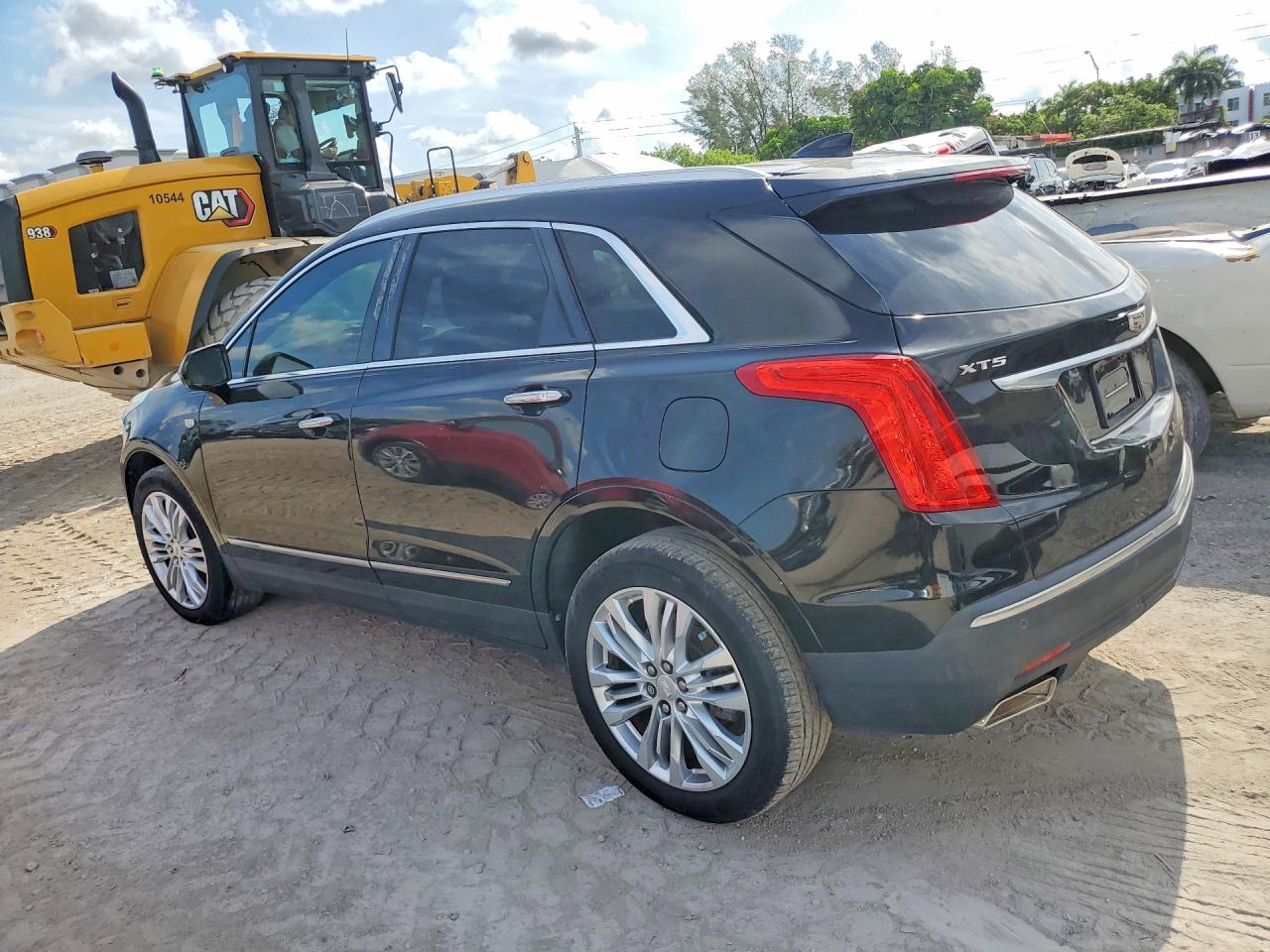 2017 CADILLAC XT5