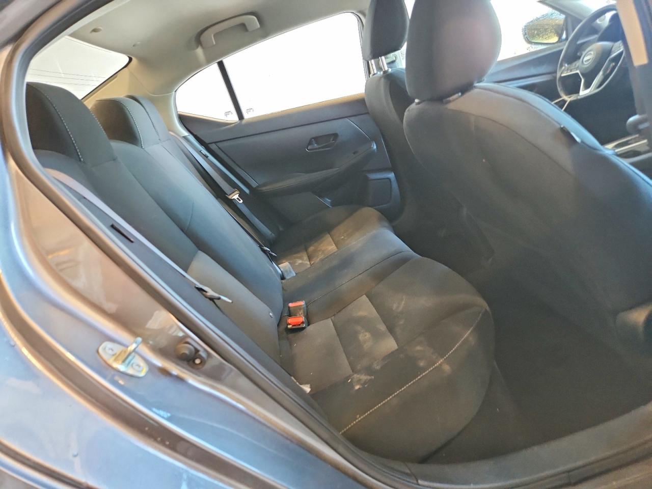 2024 NISSAN SENTRA