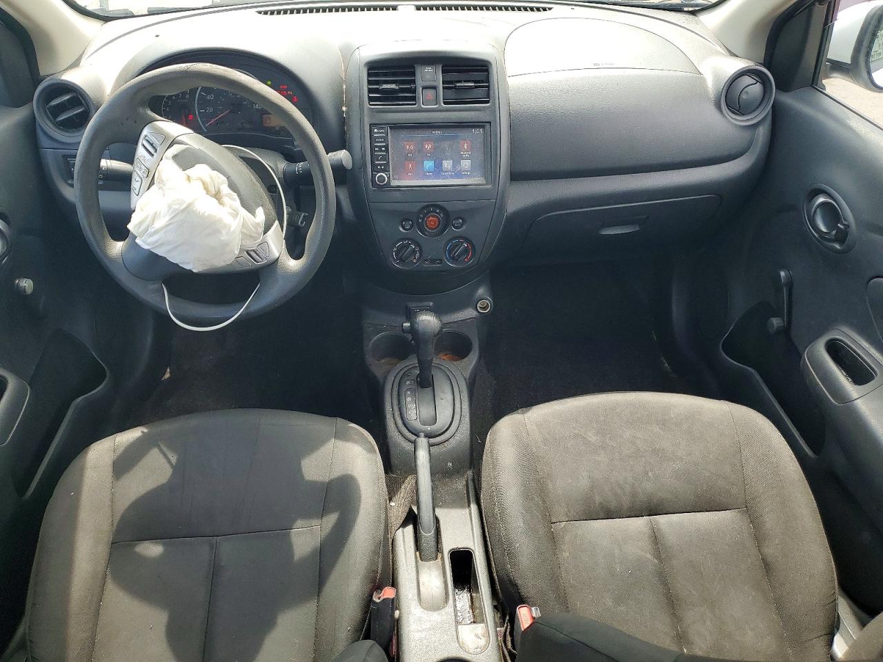 2019 NISSAN VERSA S PL