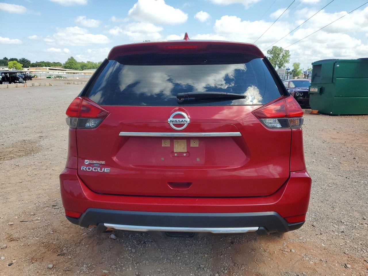 2017 NISSAN ROGUE