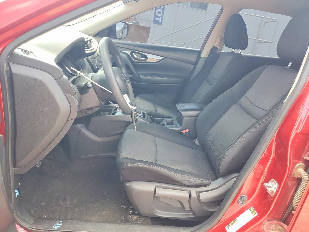 2017 NISSAN ROGUE