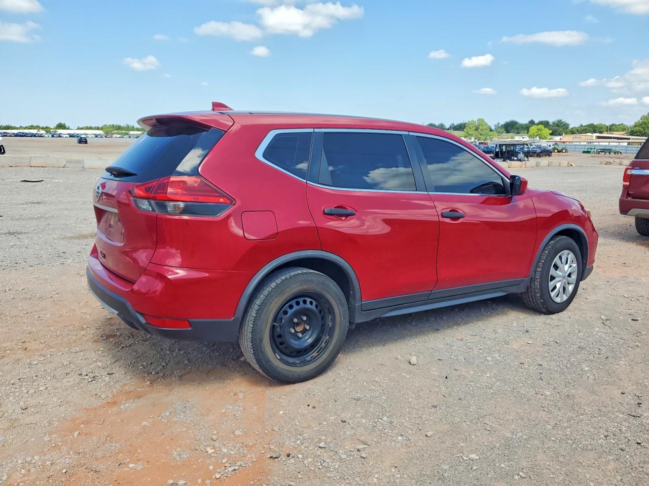 2017 NISSAN ROGUE