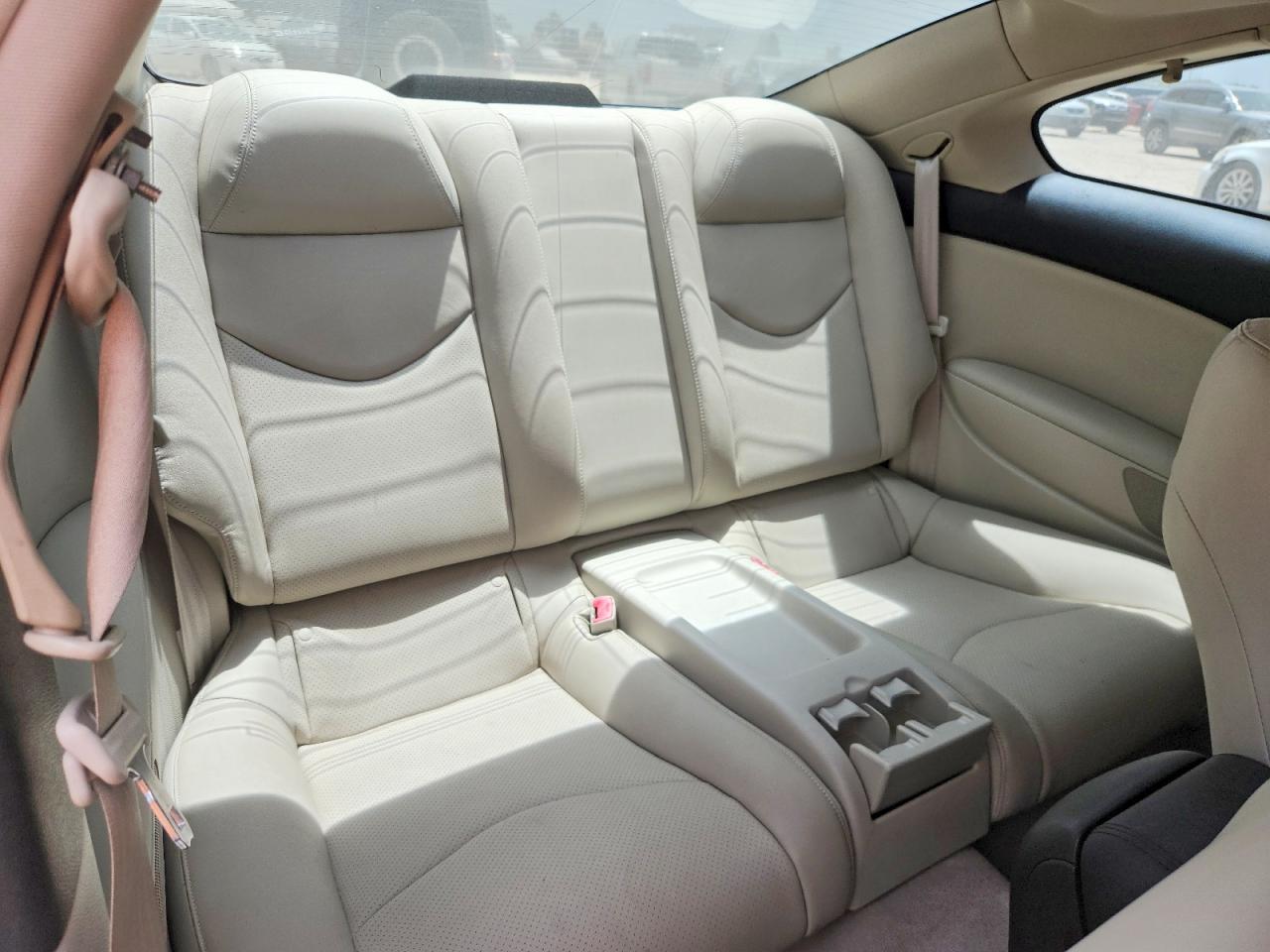 2013 INFINITI G37