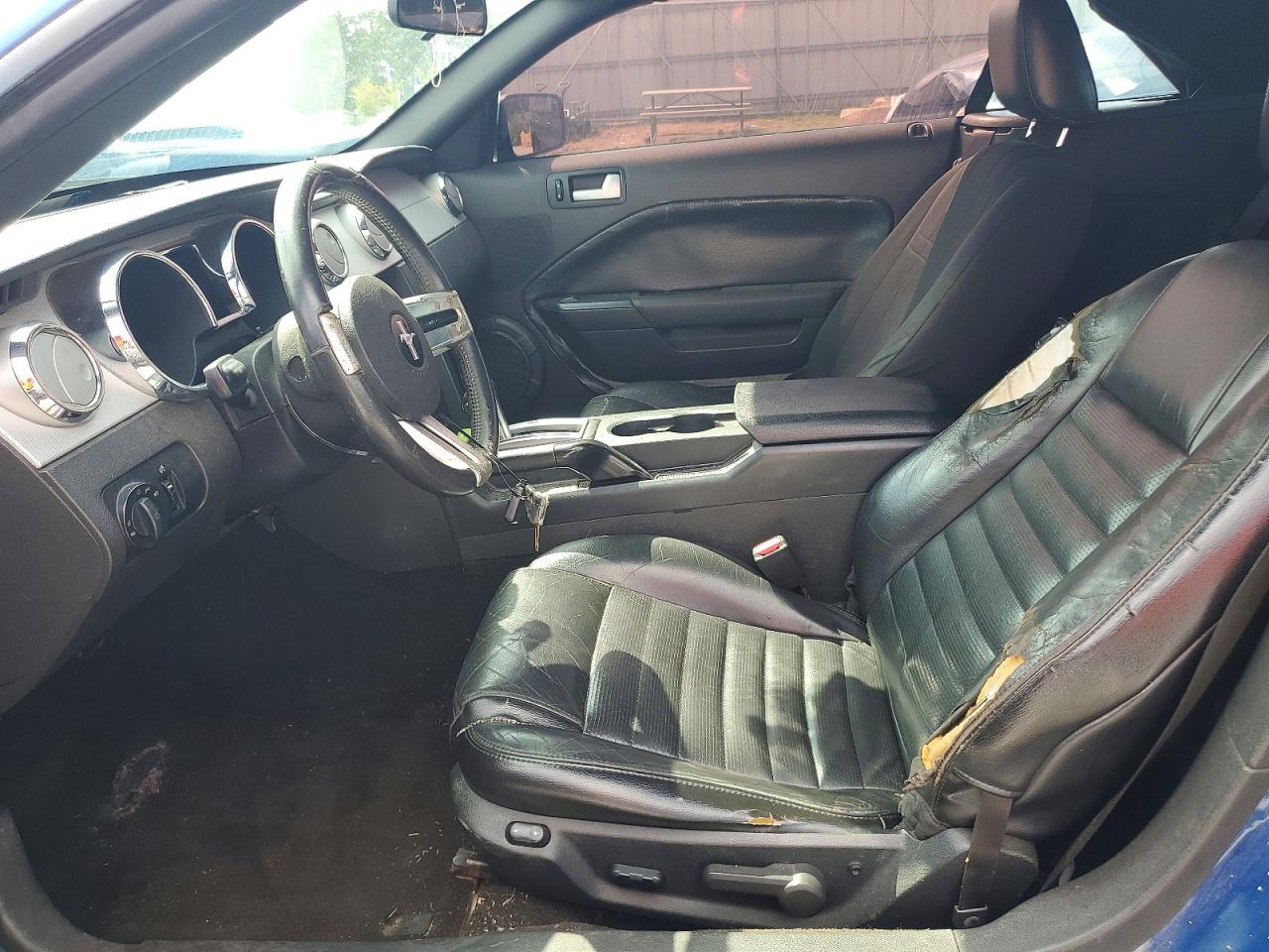 2006 FORD MUSTANG
