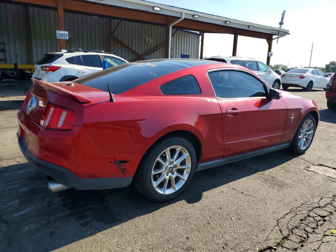 2011 FORD MUSTANG