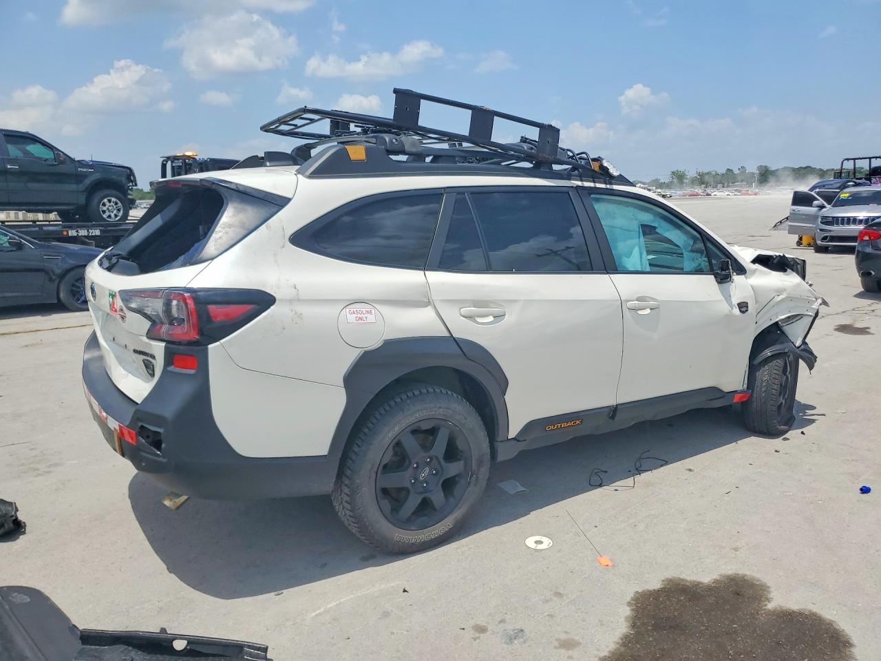2023 SUBARU OUTBACK