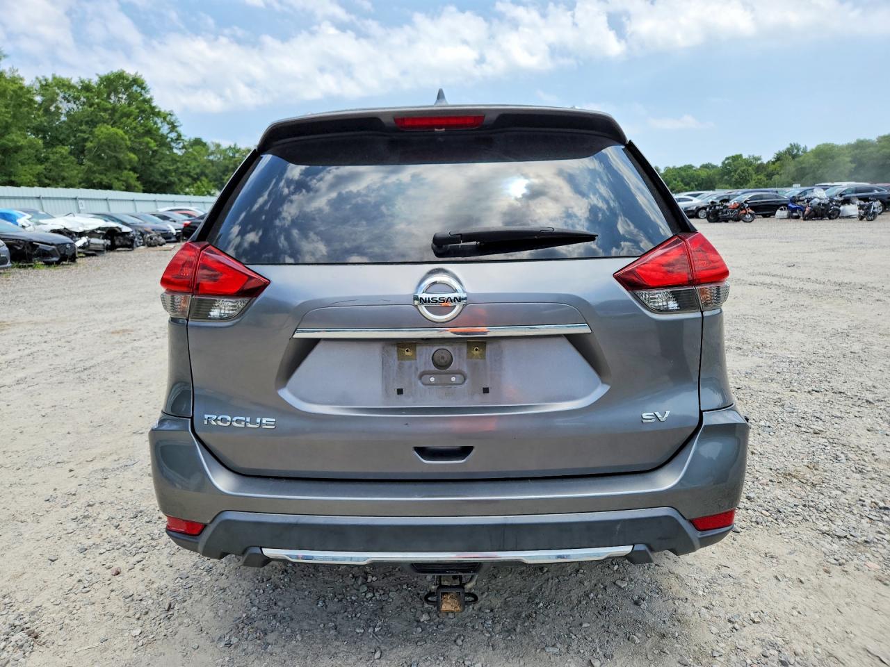 2018 NISSAN ROGUE