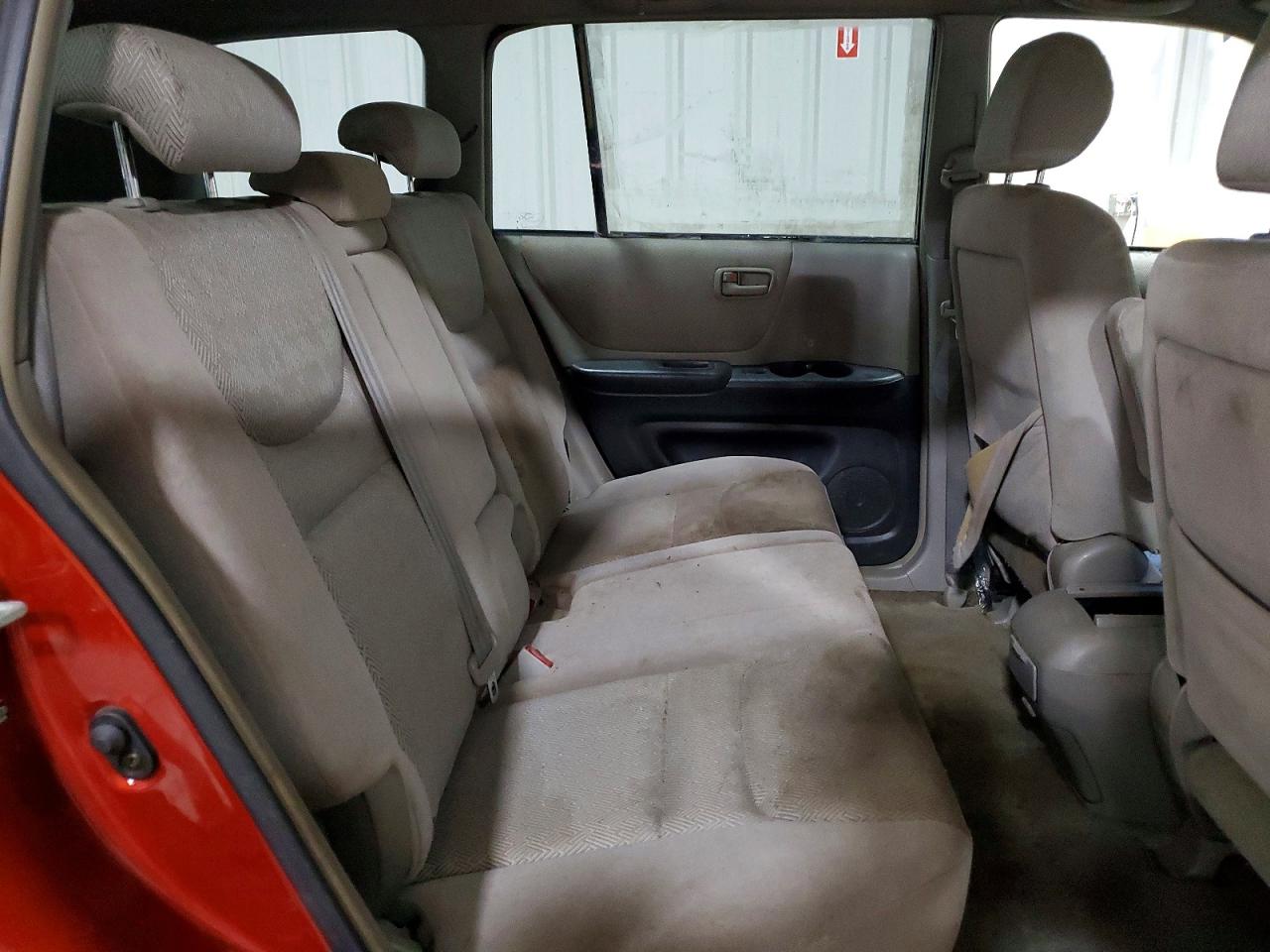2003 TOYOTA HIGHLANDER
