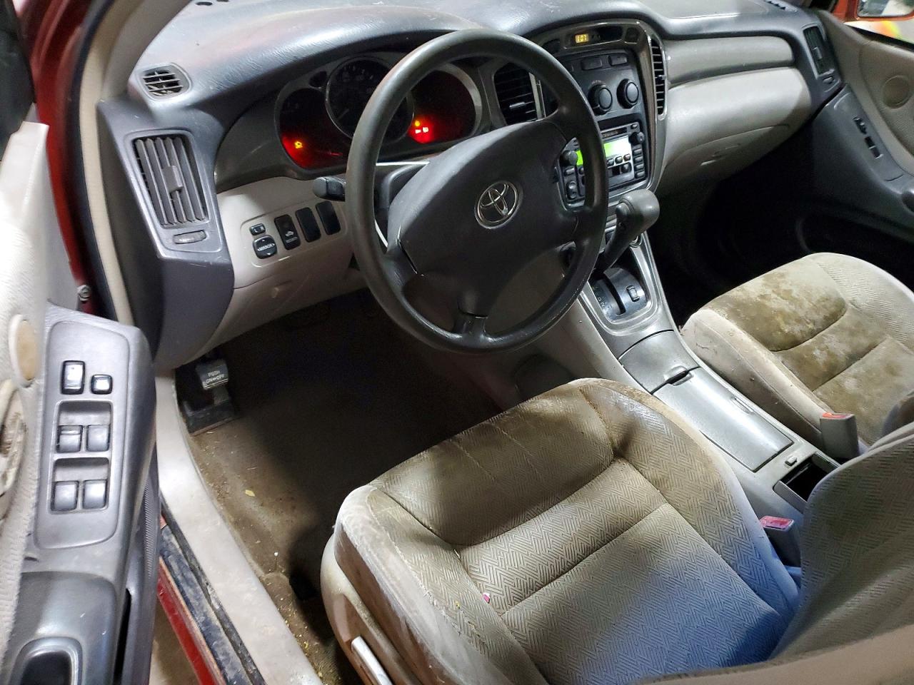 2003 TOYOTA HIGHLANDER
