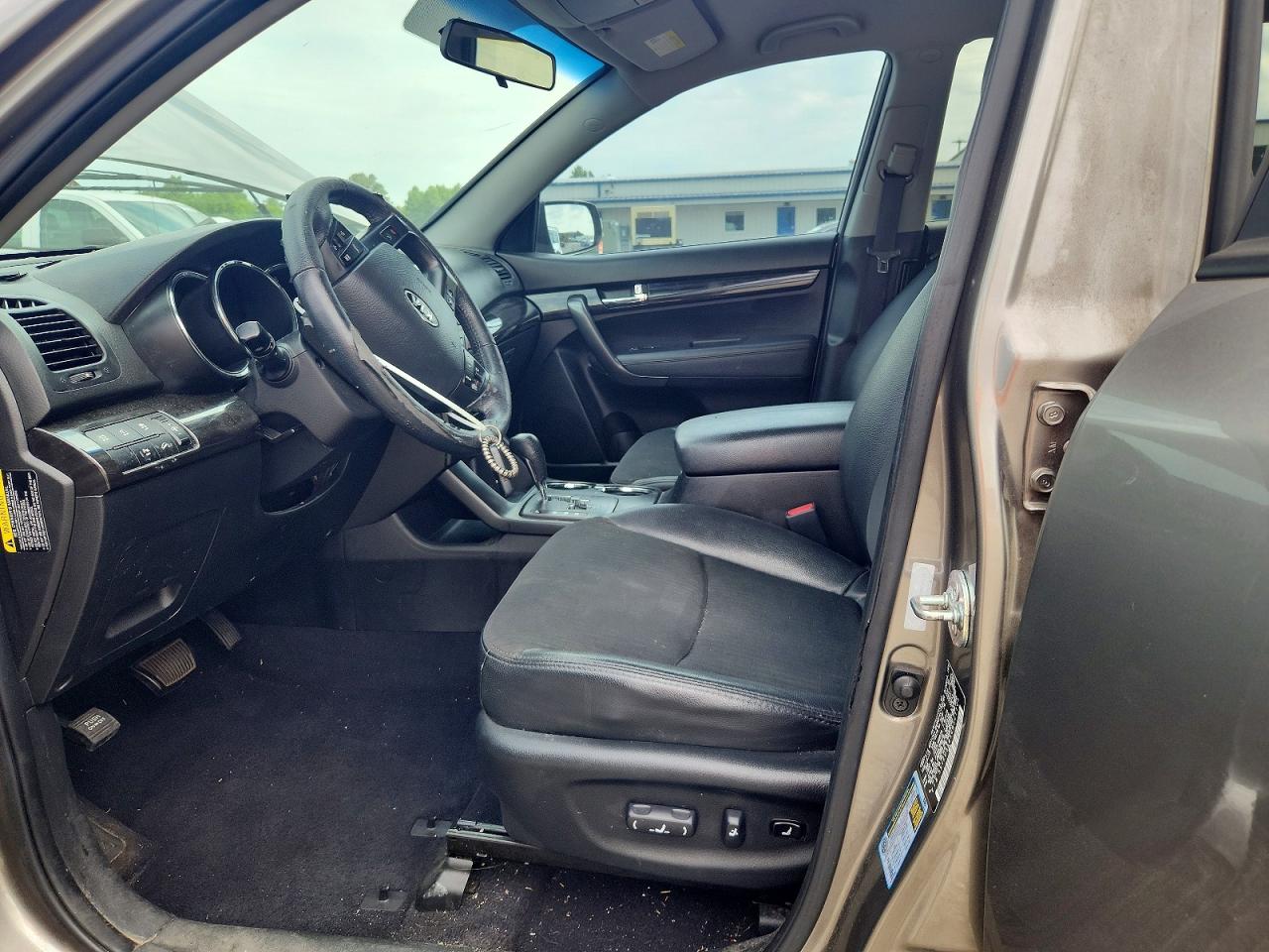 2012 KIA SORENTO