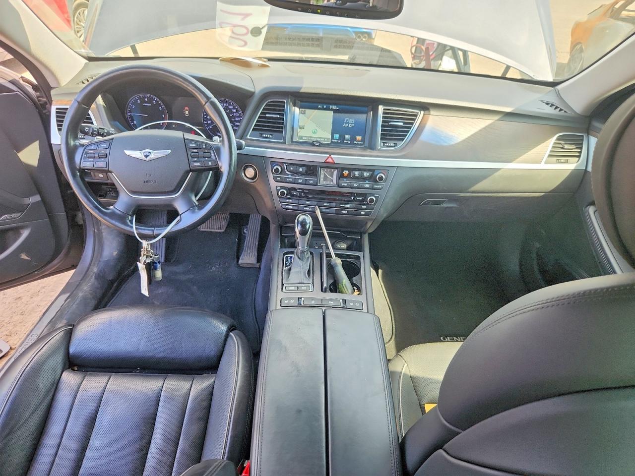 2015 HYUNDAI GENESIS