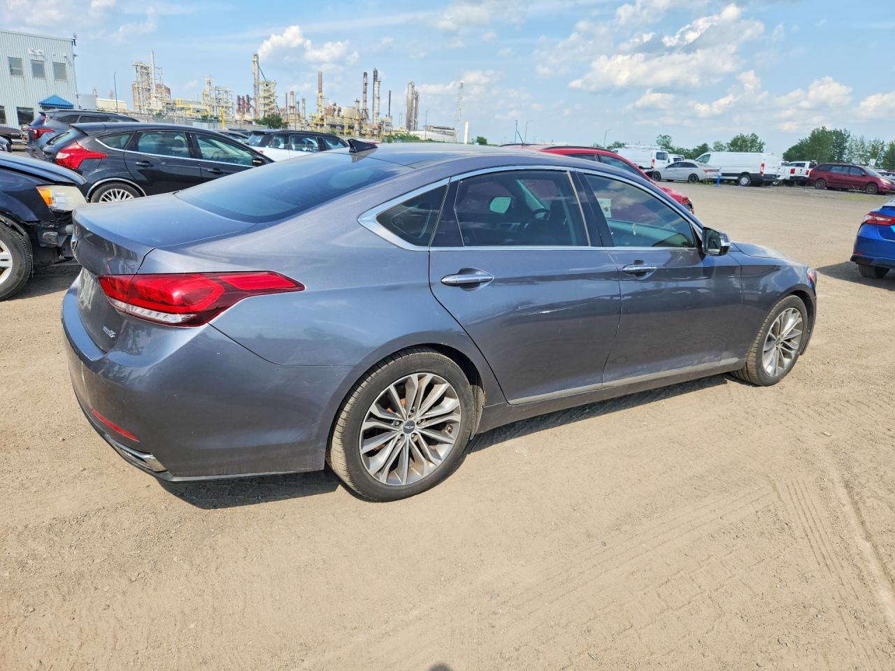 2015 HYUNDAI GENESIS