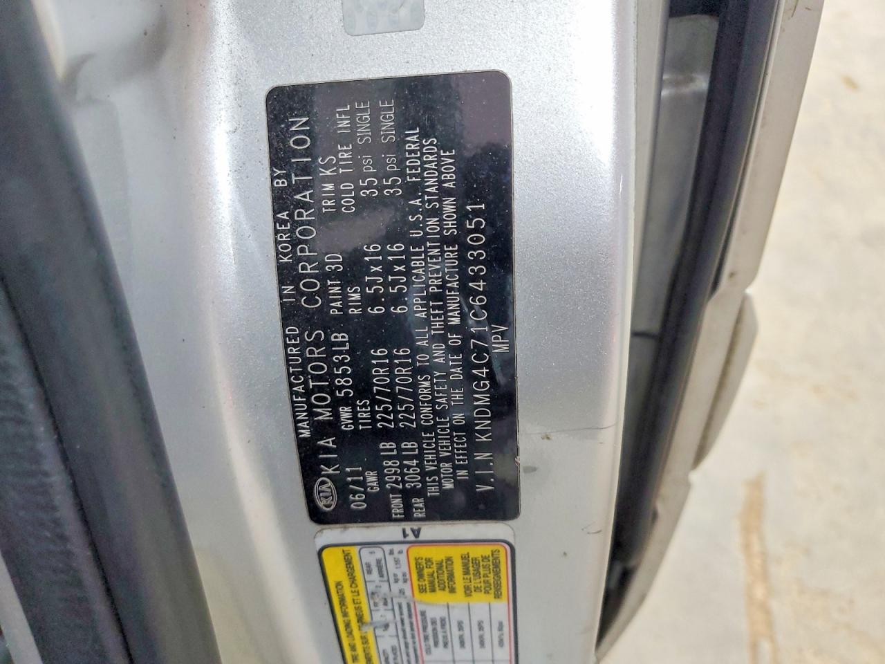 2012 KIA SEDONA