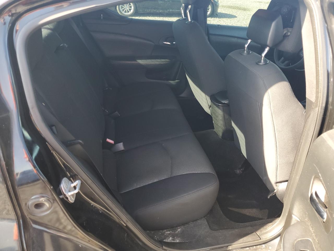 2013 DODGE AVENGER