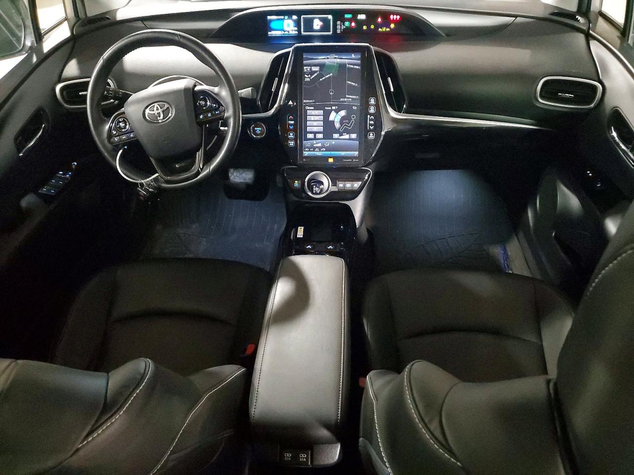 2020 TOYOTA PRIUS