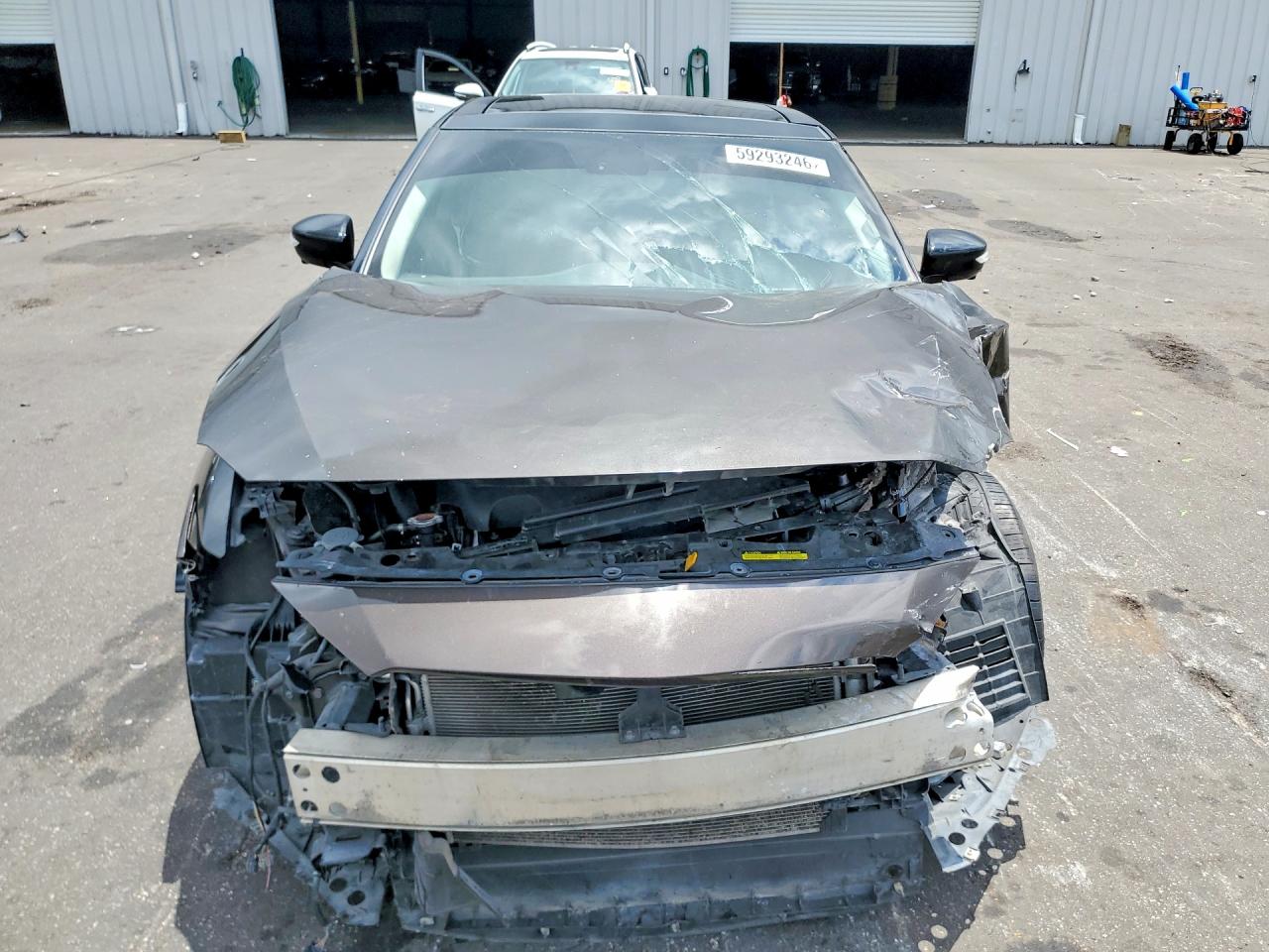 2016 NISSAN MAXIMA