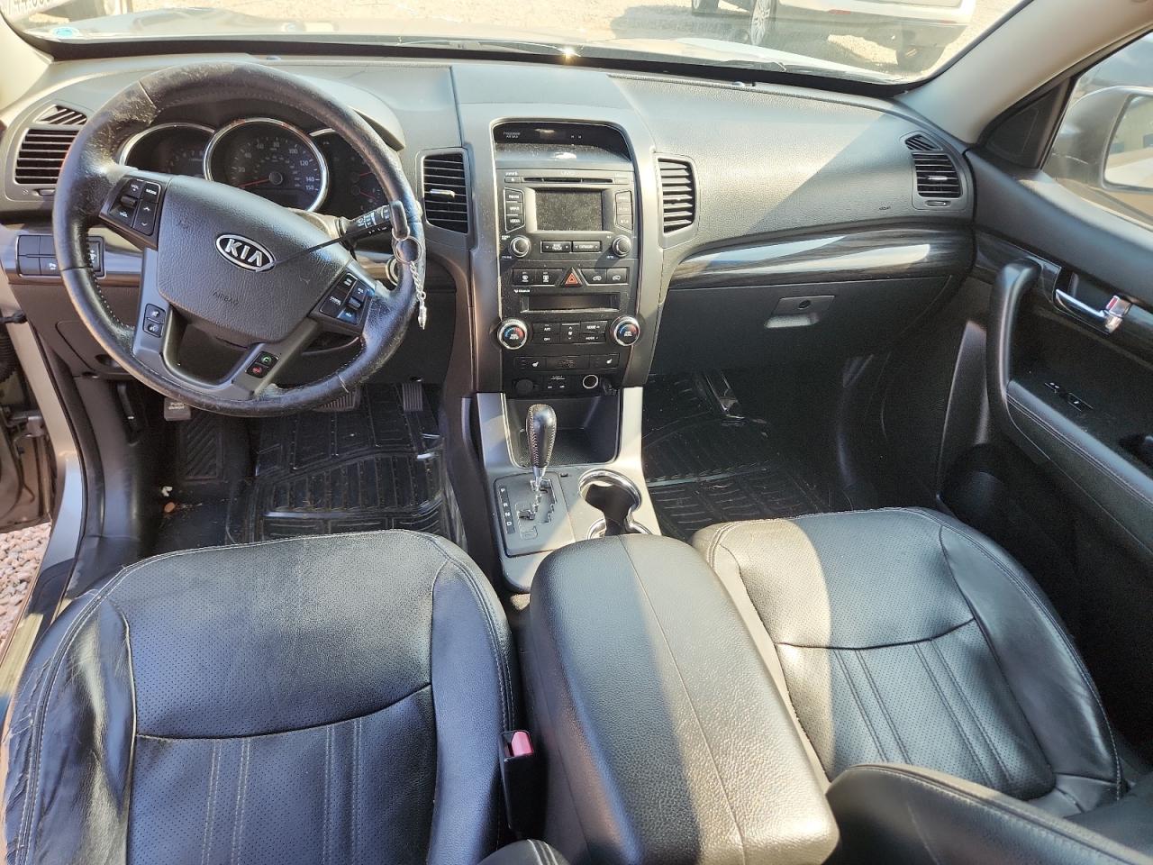 2013 KIA SORENTO