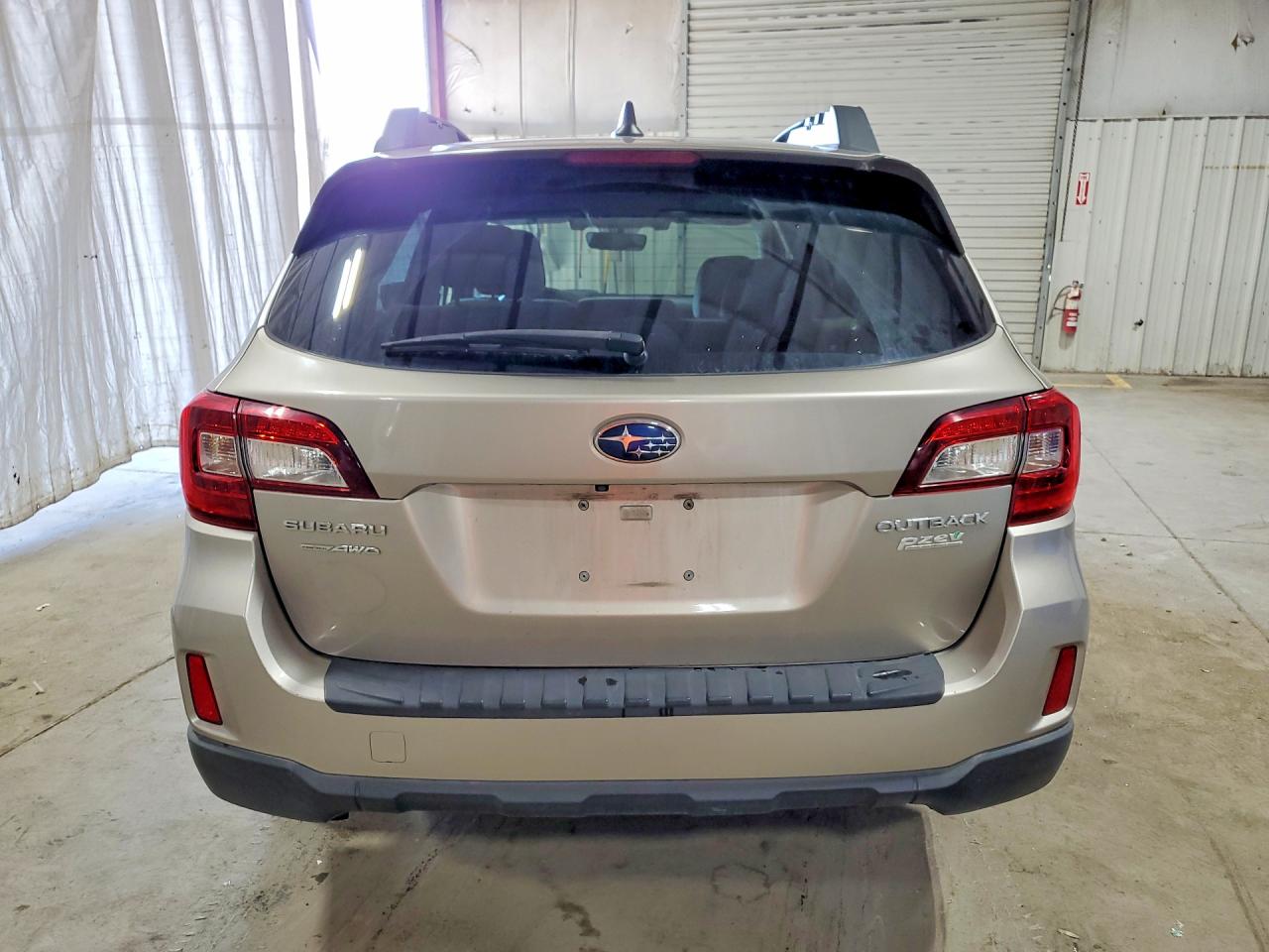 2017 SUBARU OUTBACK
