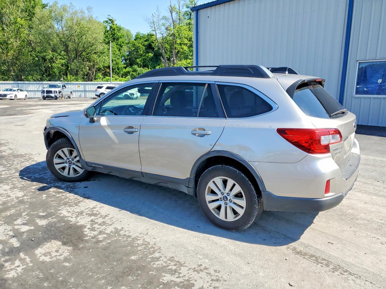 2017 SUBARU OUTBACK