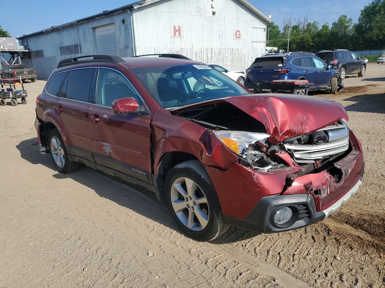 2014 SUBARU OUTBACK