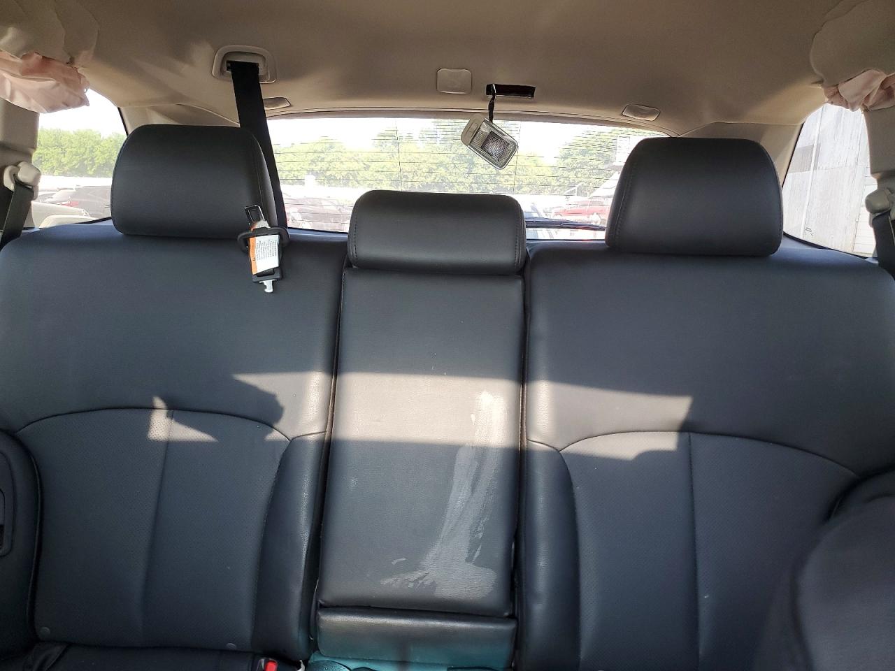 2014 SUBARU OUTBACK