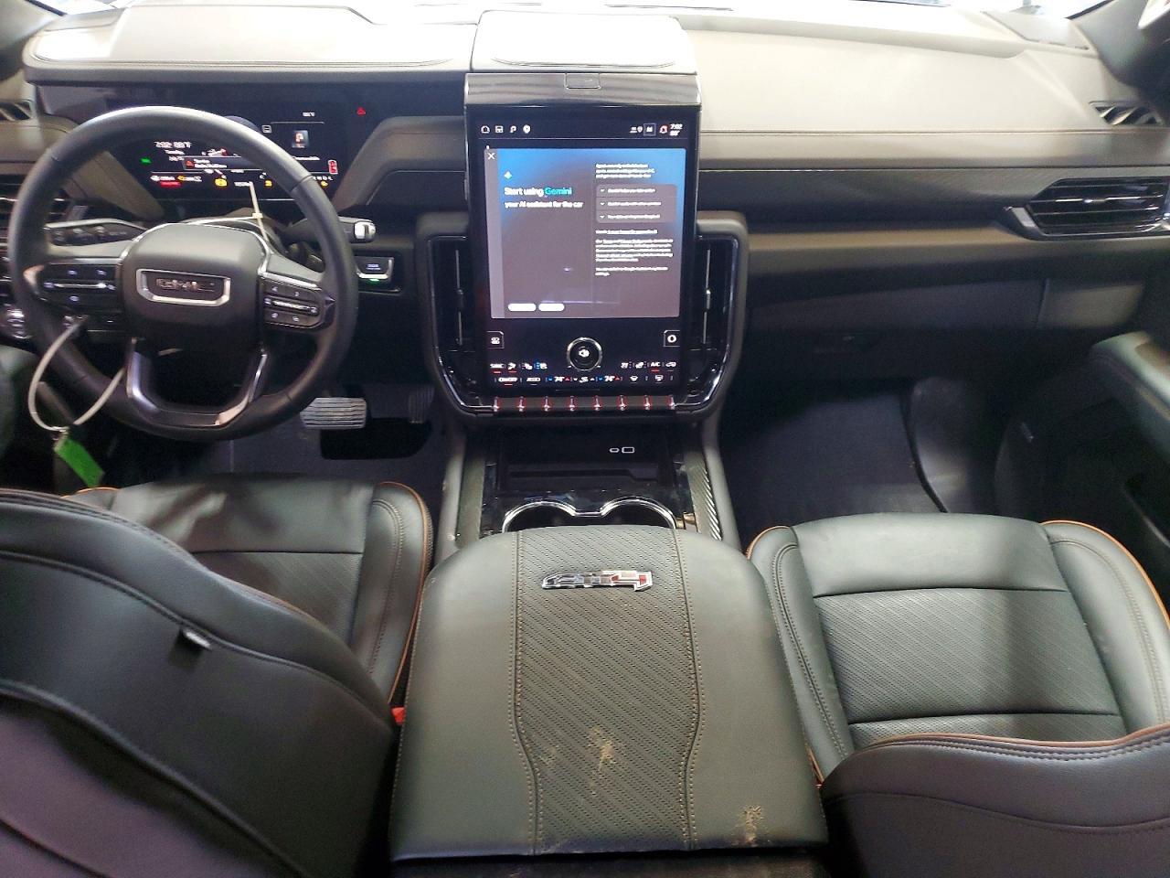 2025 GMC YUKON