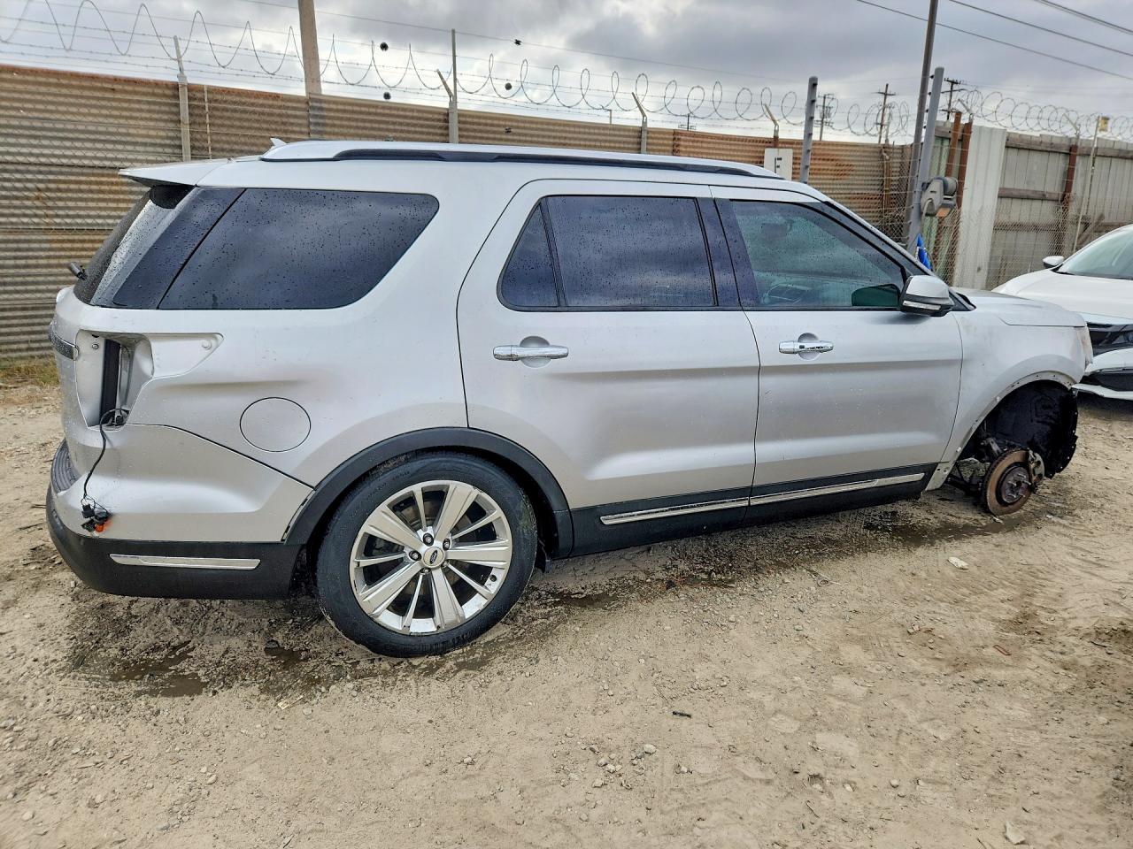 2019 FORD EXPLORER