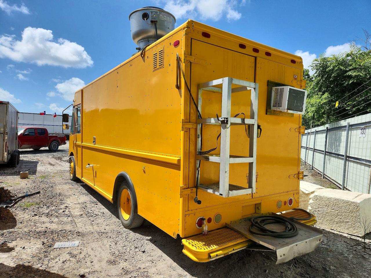 2002 FREIGHTLINER ALL OTHER