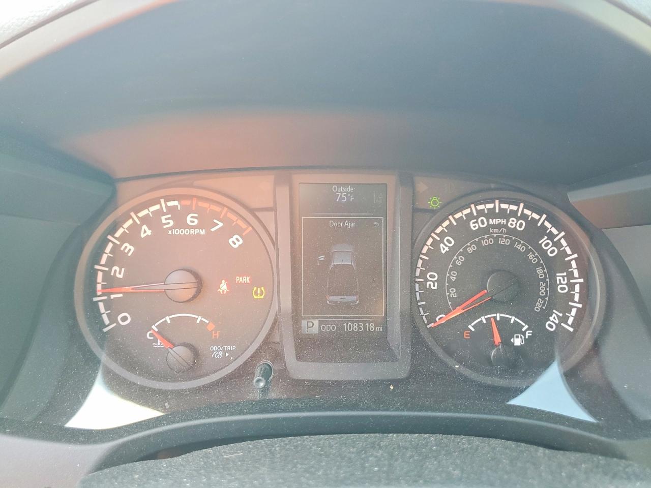 2018 TOYOTA TACOMA SR