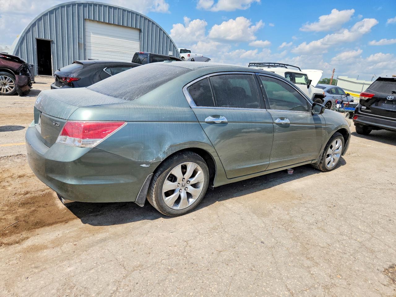 2010 HONDA ACCORD
