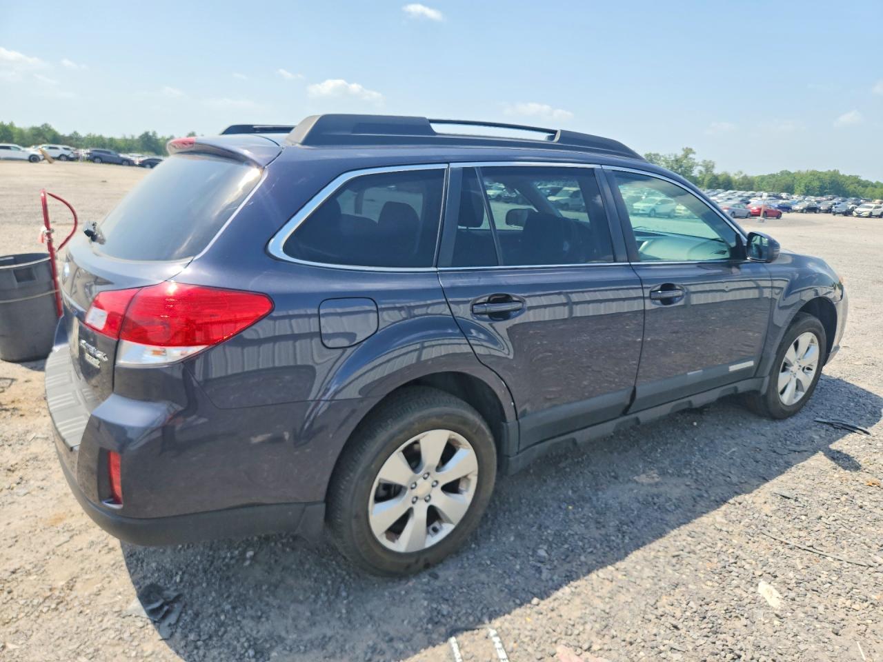 2010 SUBARU OUTBACK MA