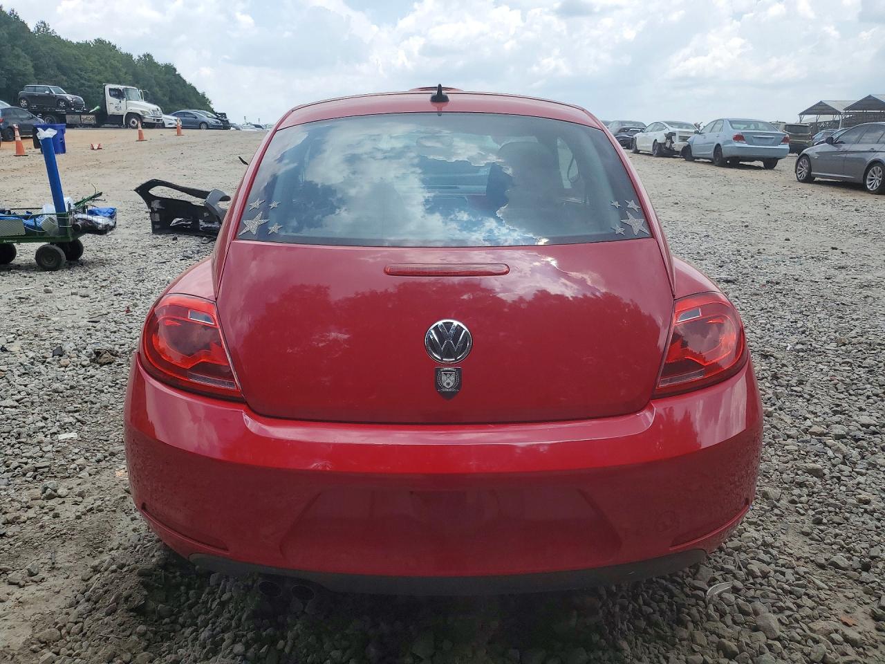 2014 VOLKSWAGEN BEETLE