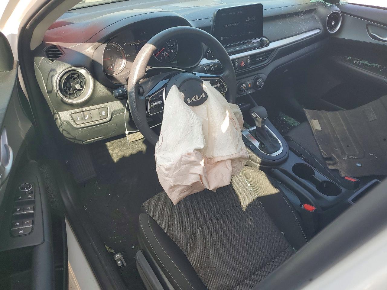 2024 KIA FORTE