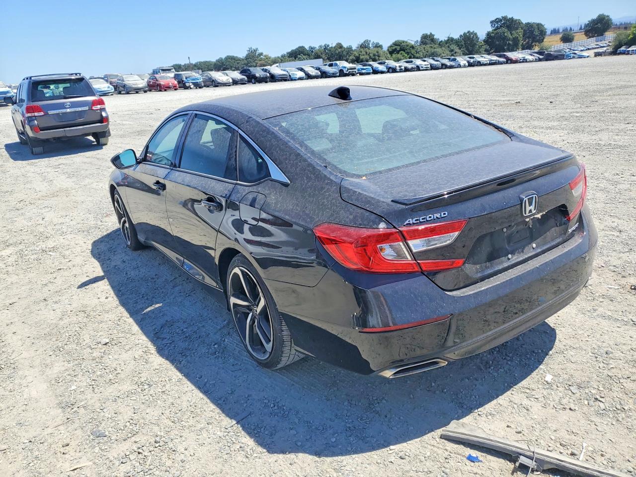 2018 HONDA ACCORD