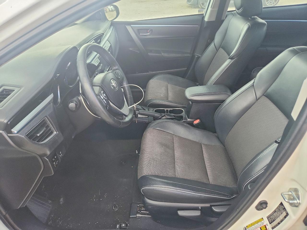 2016 TOYOTA COROLLA