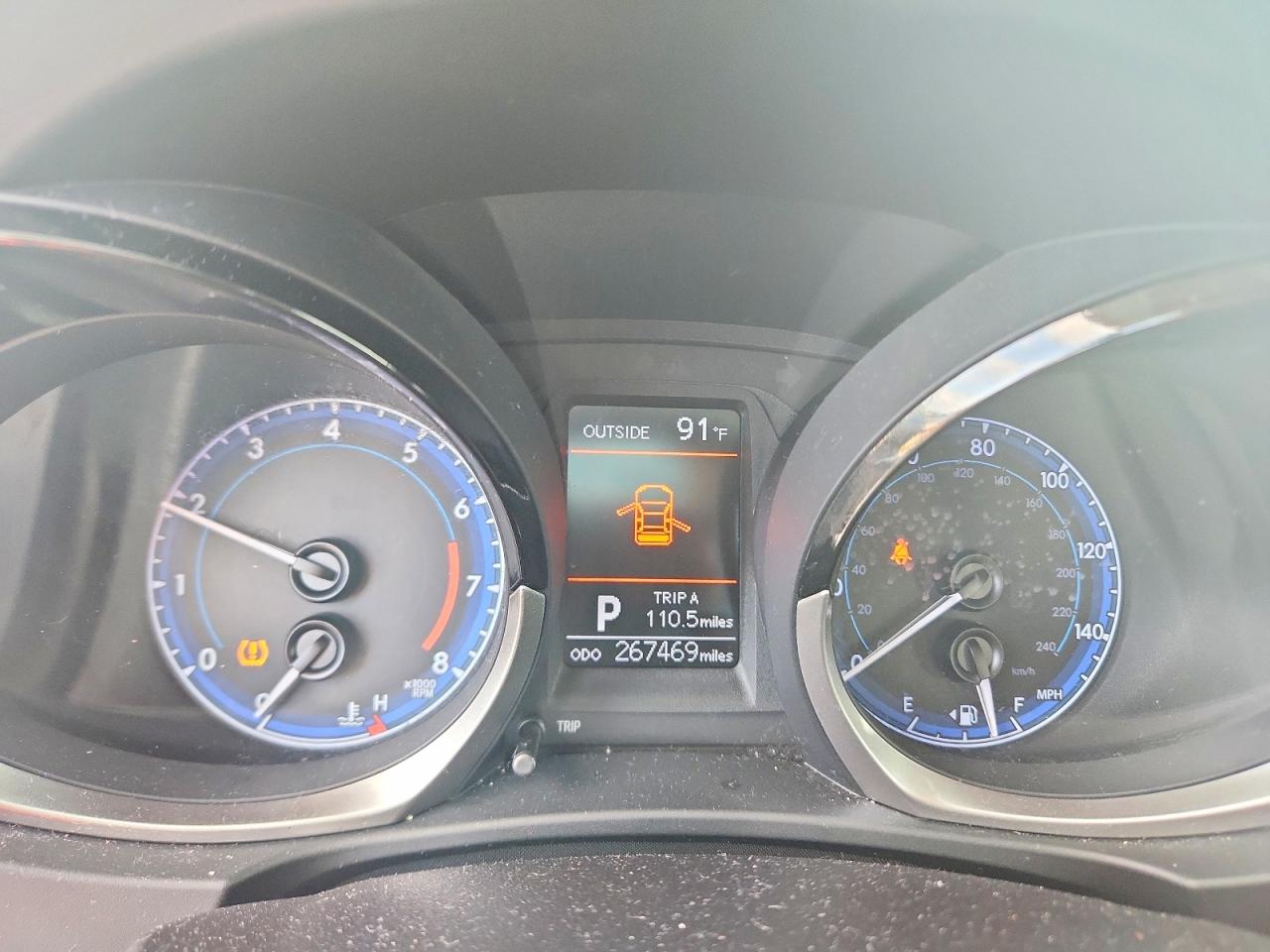 2016 TOYOTA COROLLA