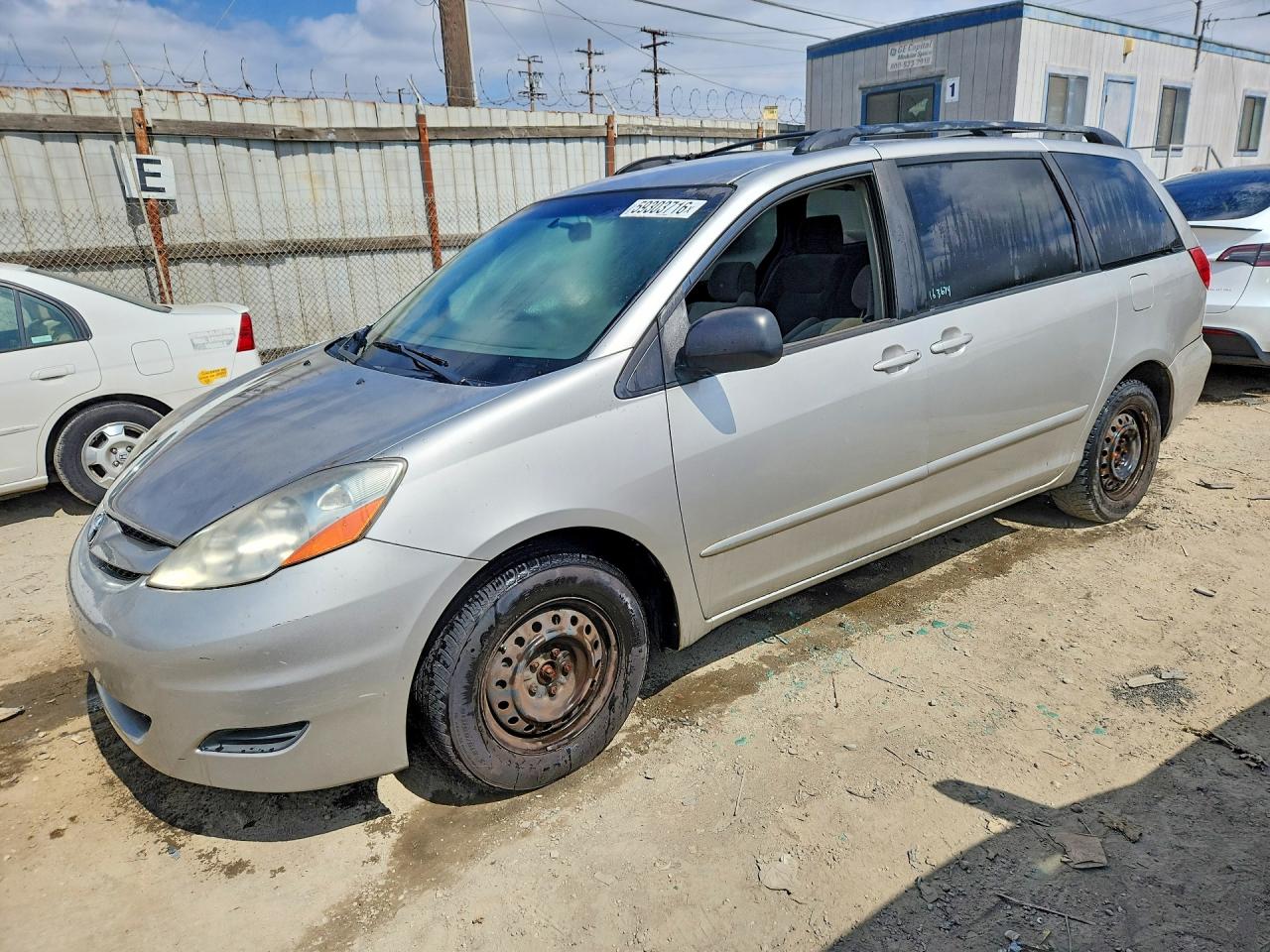 2008 TOYOTA SIENNA