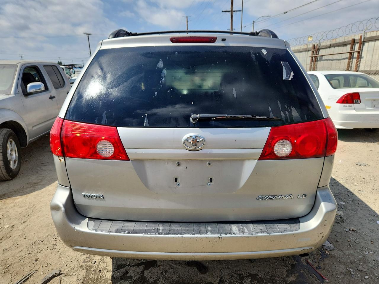 2008 TOYOTA SIENNA