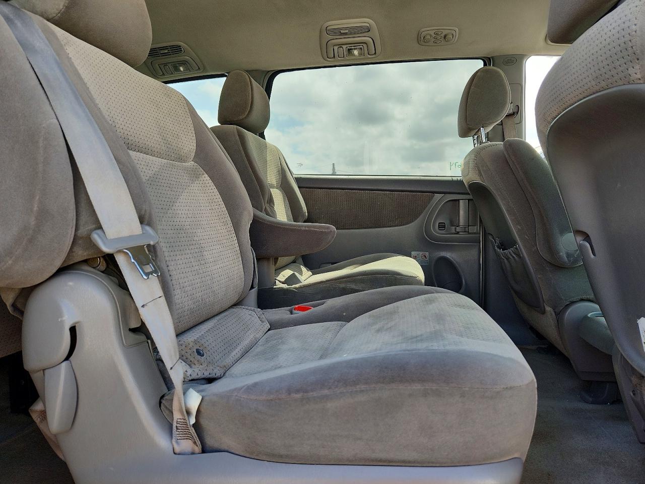 2008 TOYOTA SIENNA