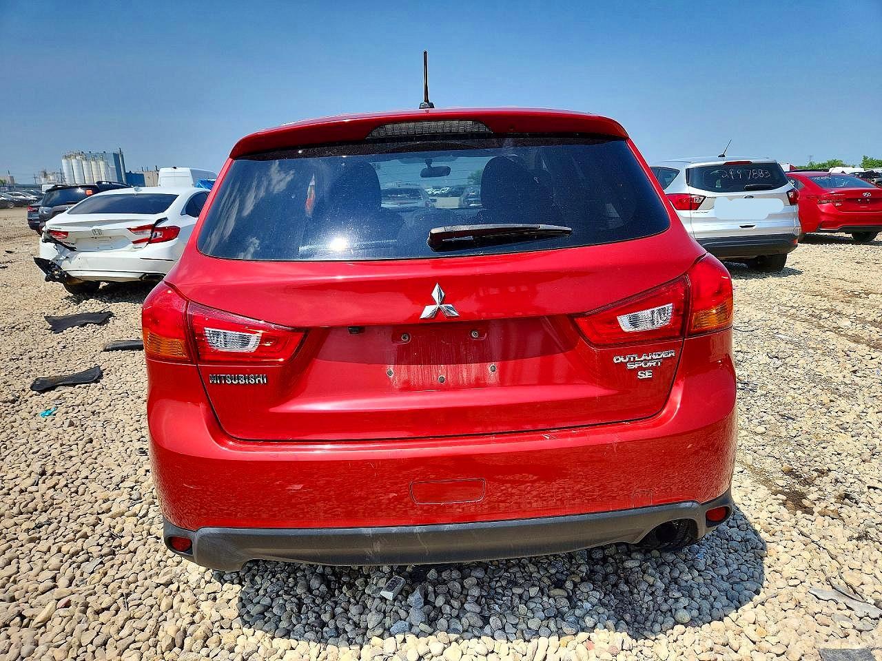 2016 MITSUBISHI OUTLANDER