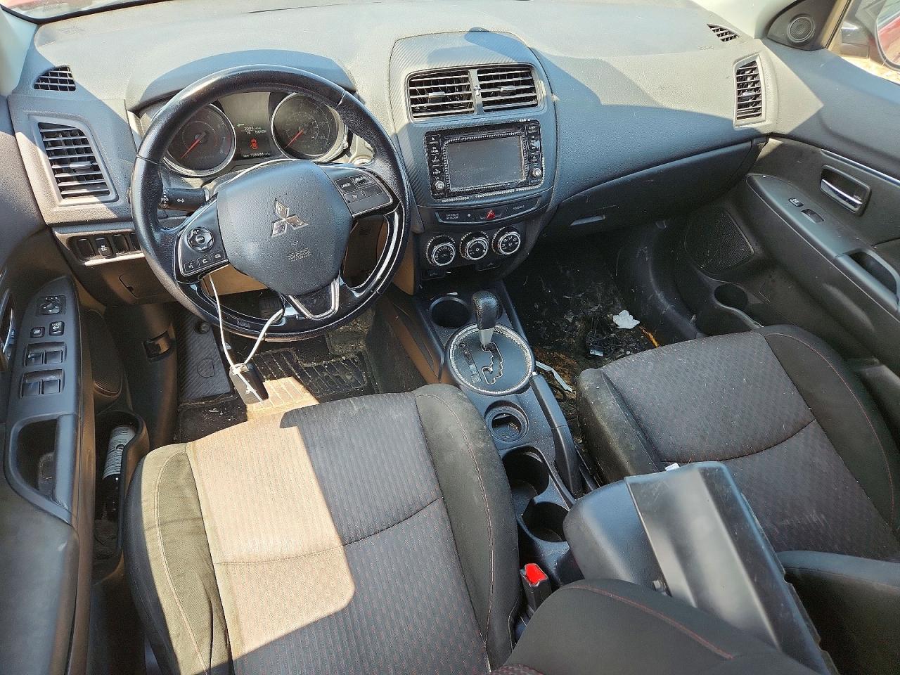 2016 MITSUBISHI OUTLANDER