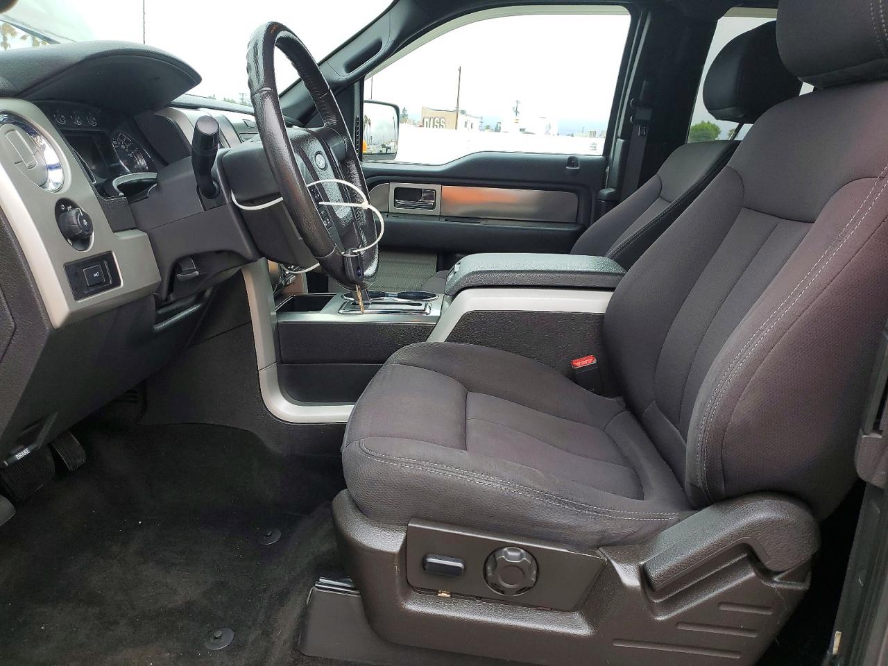 2014 FORD F150