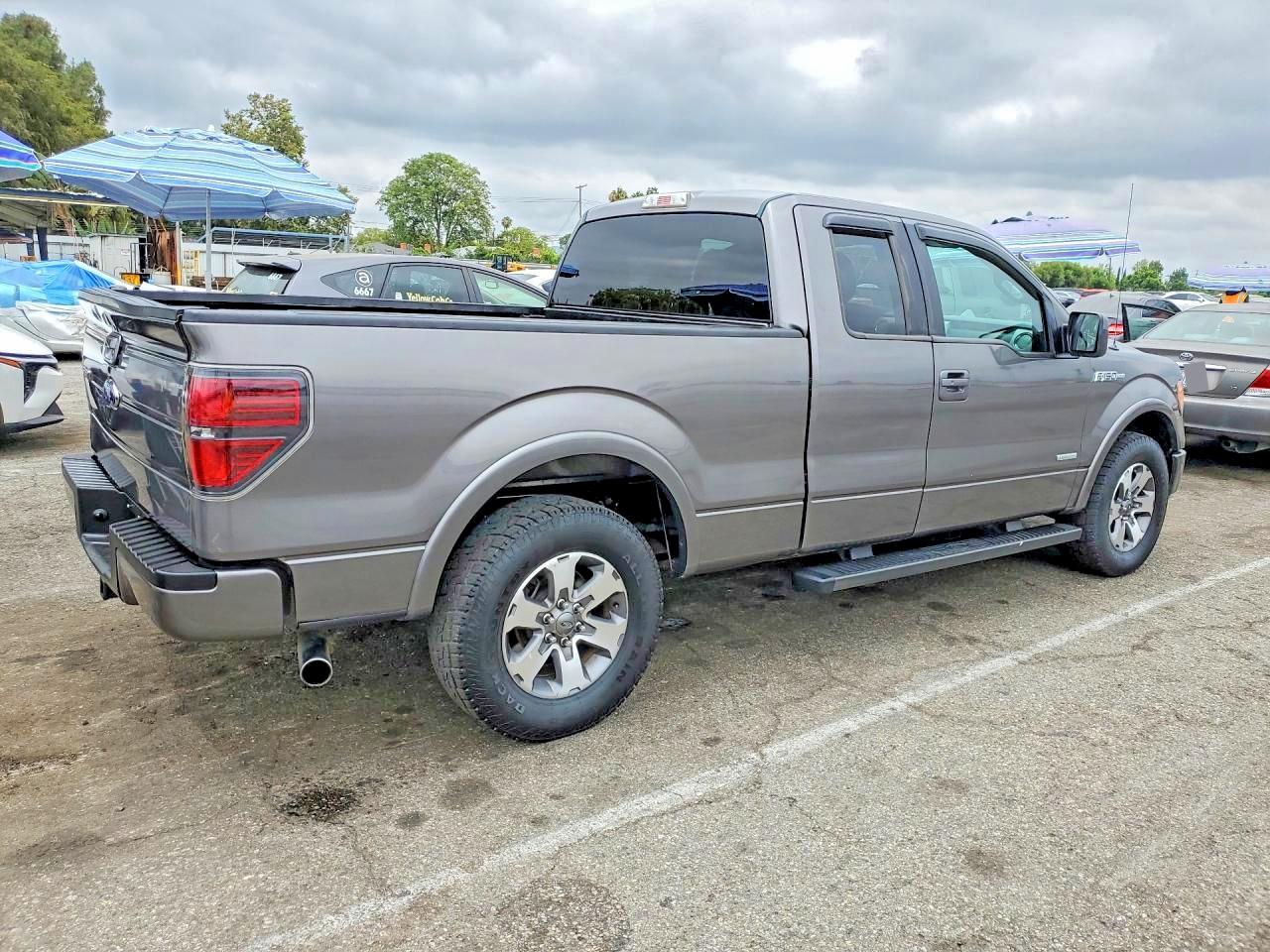 2014 FORD F150