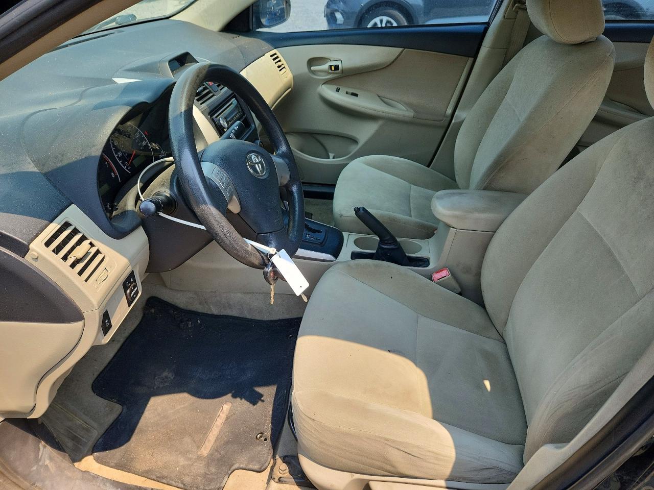 2013 TOYOTA COROLLA