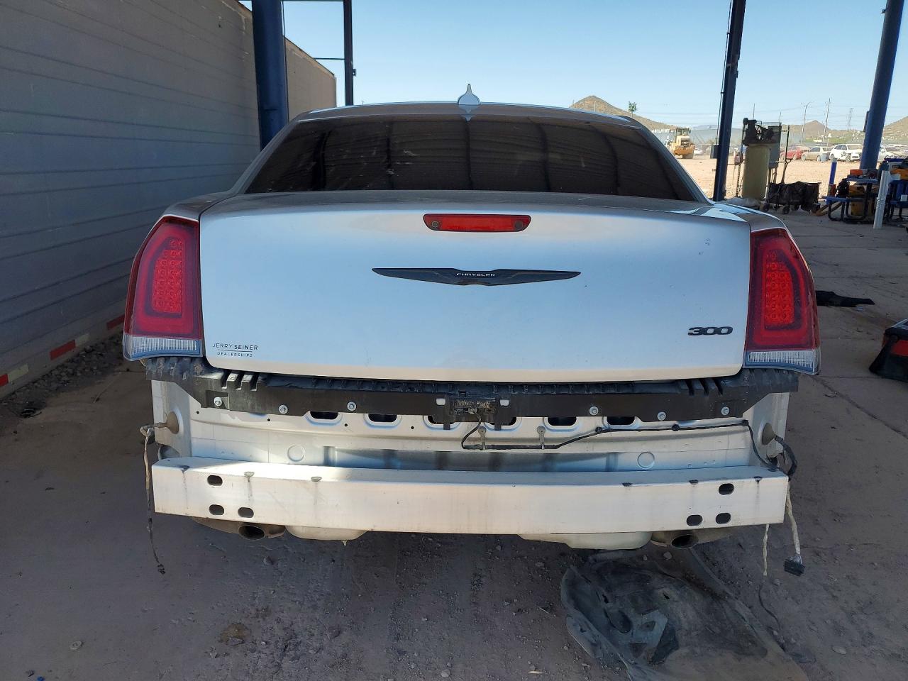 2023 CHRYSLER 300