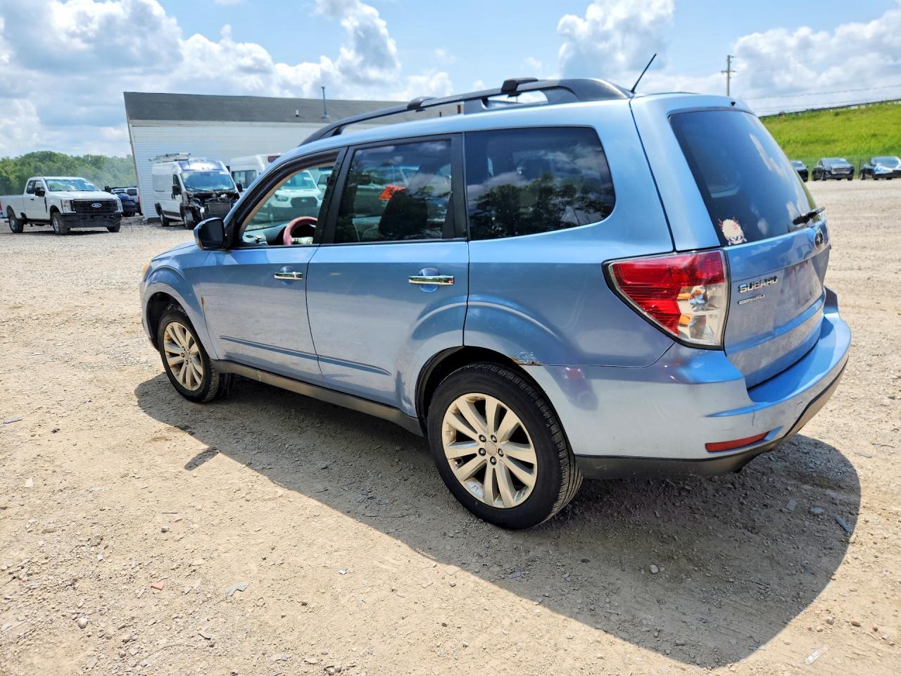 2011 SUBARU FORESTER